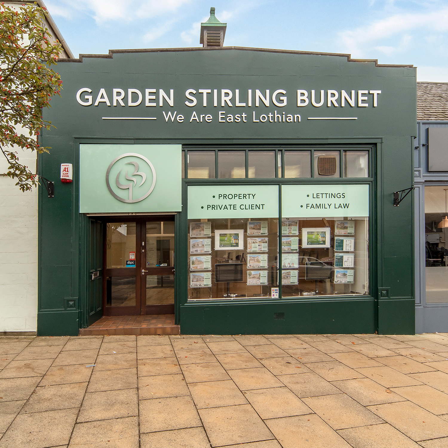 Garden Stirling Burnet in Tranent, UK